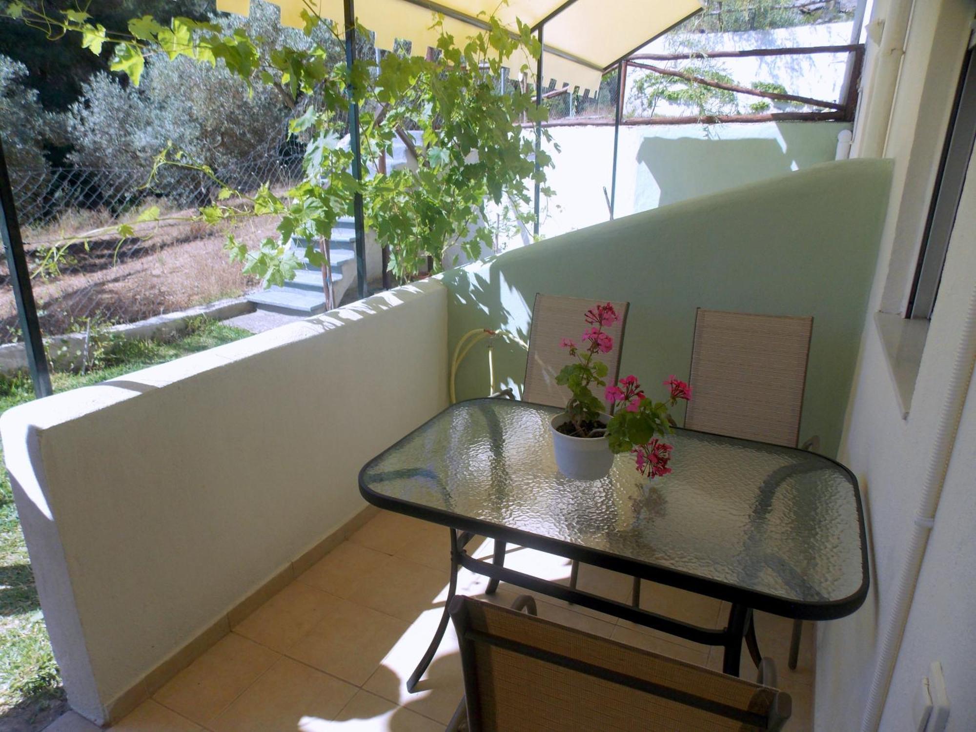 Nikos Apartments Ormos Panagias Oda fotoğraf