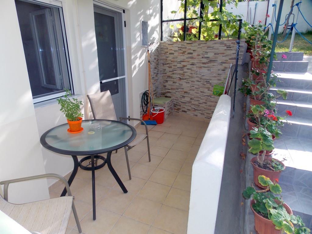 Nikos Apartments Ormos Panagias Dış mekan fotoğraf