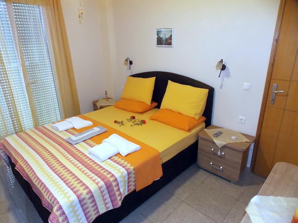 Nikos Apartments Ormos Panagias Oda fotoğraf