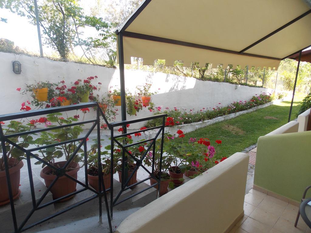 Nikos Apartments Ormos Panagias Dış mekan fotoğraf