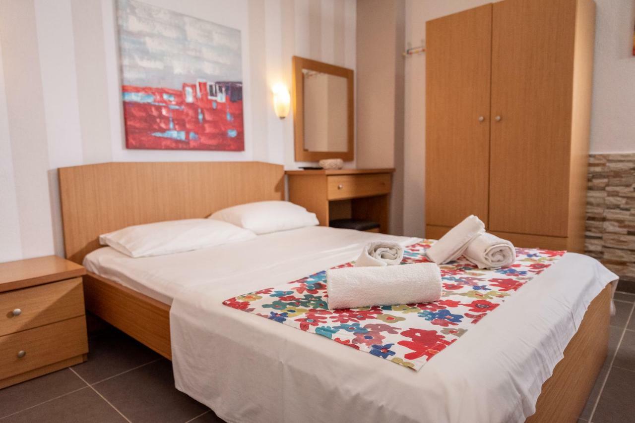 Nikos Apartments Ormos Panagias Dış mekan fotoğraf